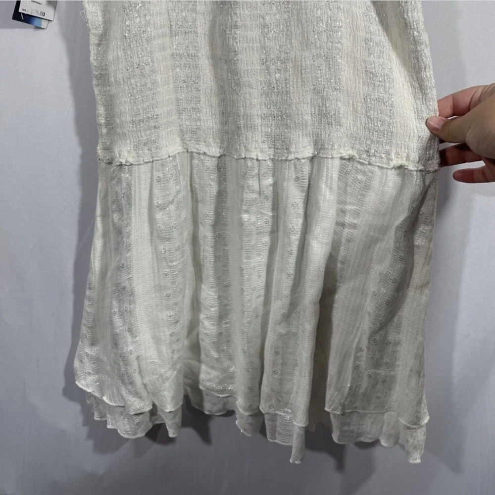 NWT Isabella Rose [ Large ] Villa Smocked Cover-Up Dress‎ in White/Silver
